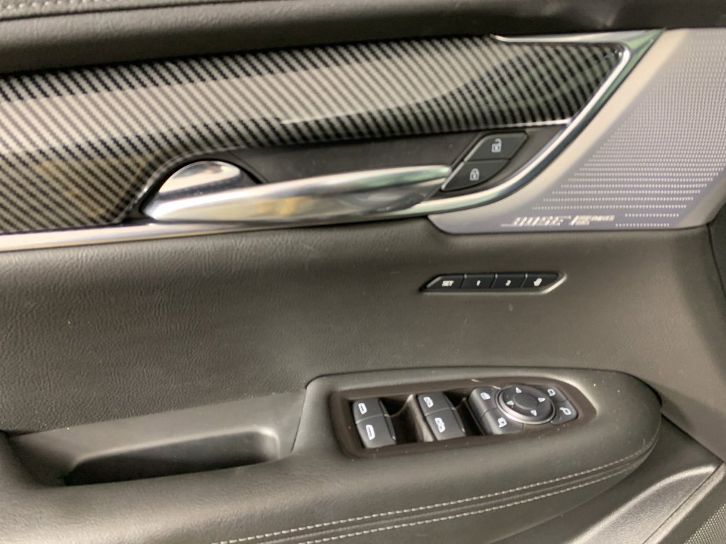 Used 2020 Cadillac XT6 Sport image 15