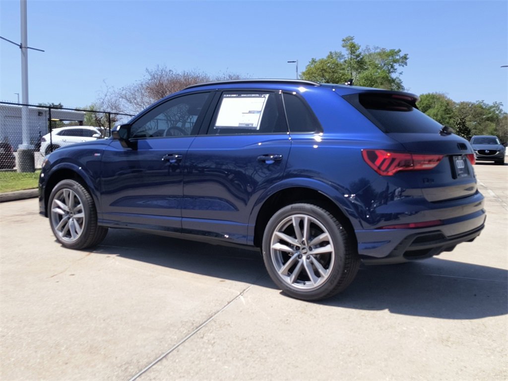 New 2025 Audi Q3 2.0T Premium image 3