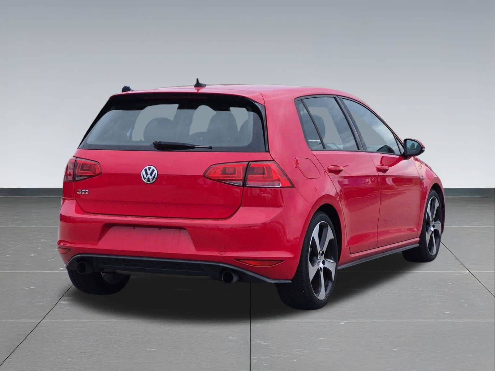 Used 2017 Volkswagen GTI S FWD image 6