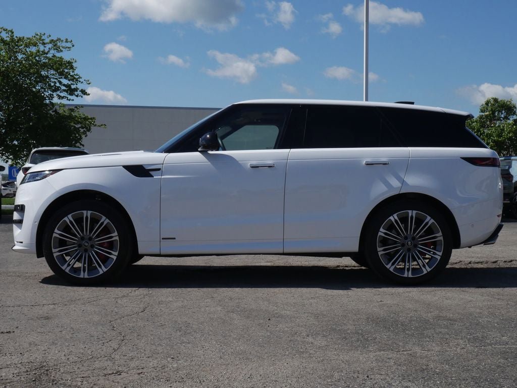 Used 2025 Land Rover Range Rover Sport Autobiography AWD/4WD image 14