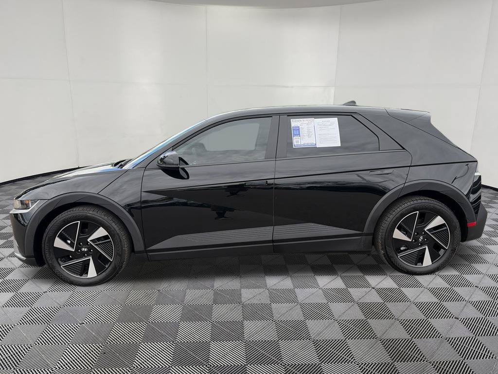 Used 2026 Hyundai Ioniq 5 SEL RWD image 5