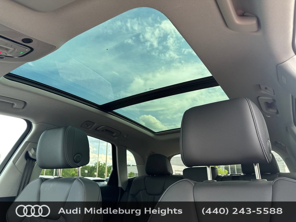 Certified 2025 Audi Q5 e Premium Plus w/ Premium Plus Package AWD/4WD image 37