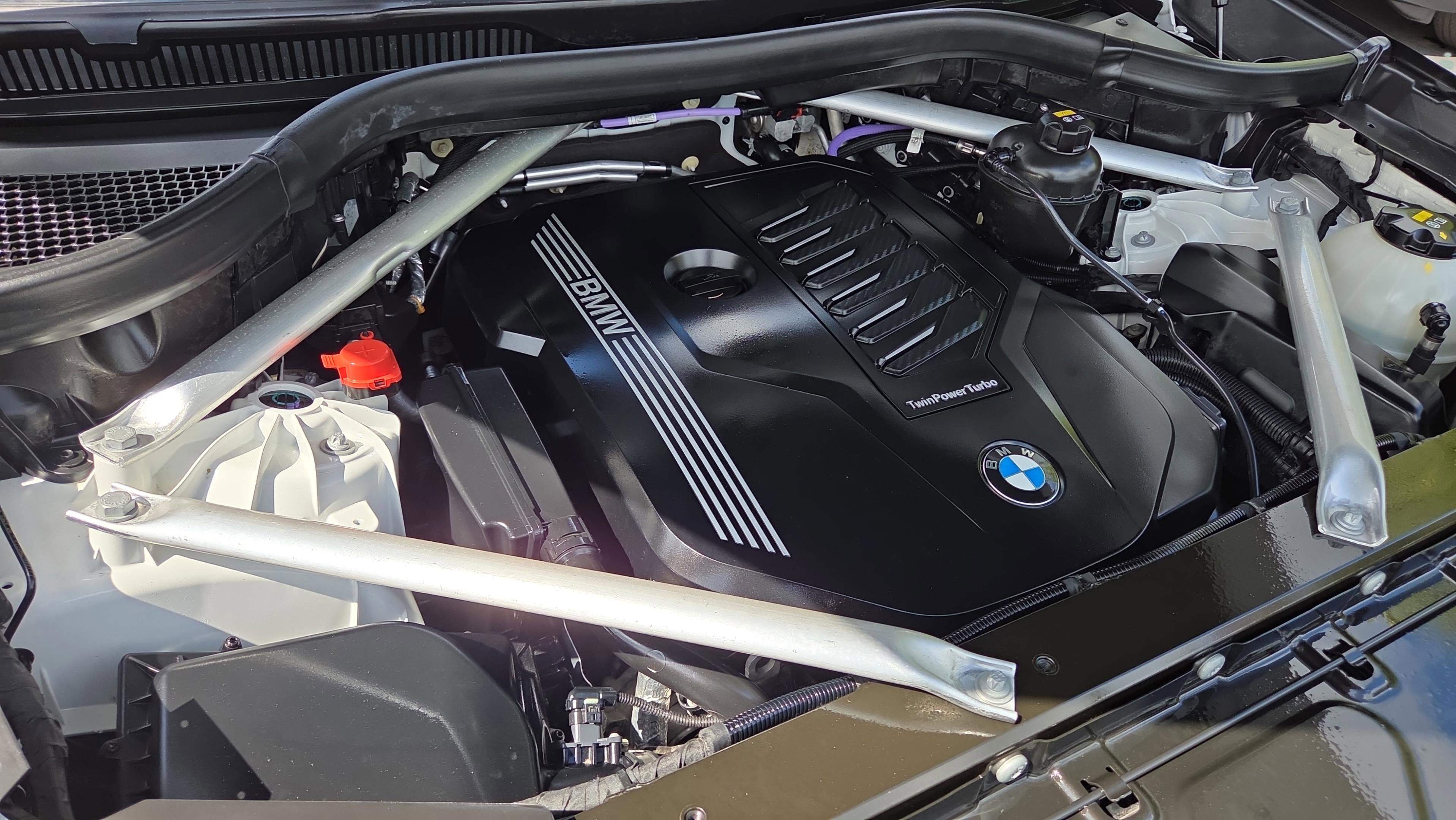 Used 2021 BMW X5 xDrive40i w/ M Sport Package image 24