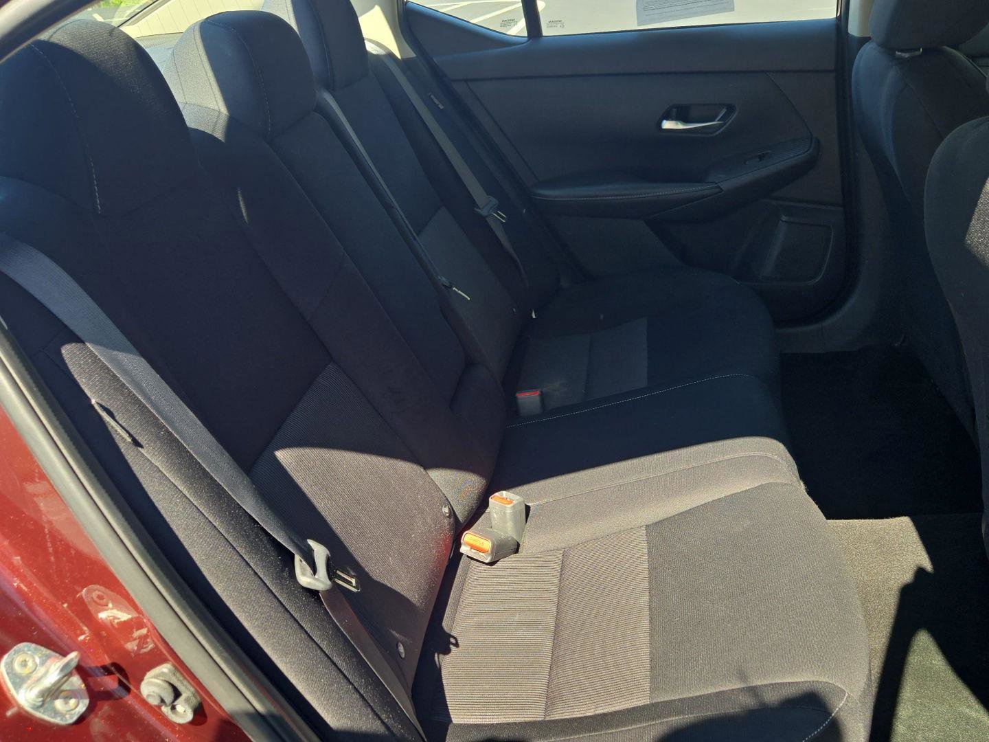 Used 2022 Nissan Sentra SV image 27