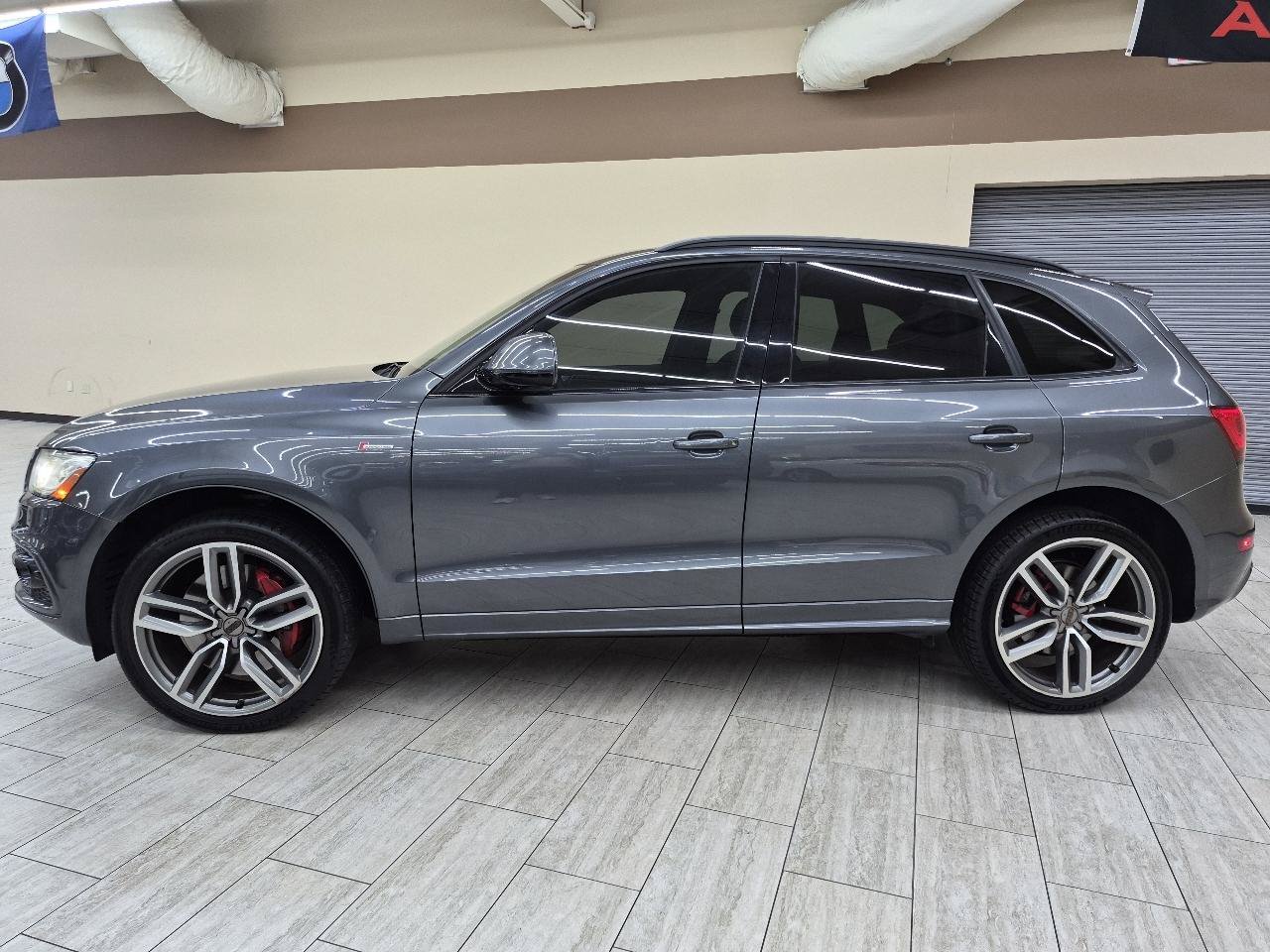 Used 2016 Audi SQ5 Premium Plus AWD/4WD image 5