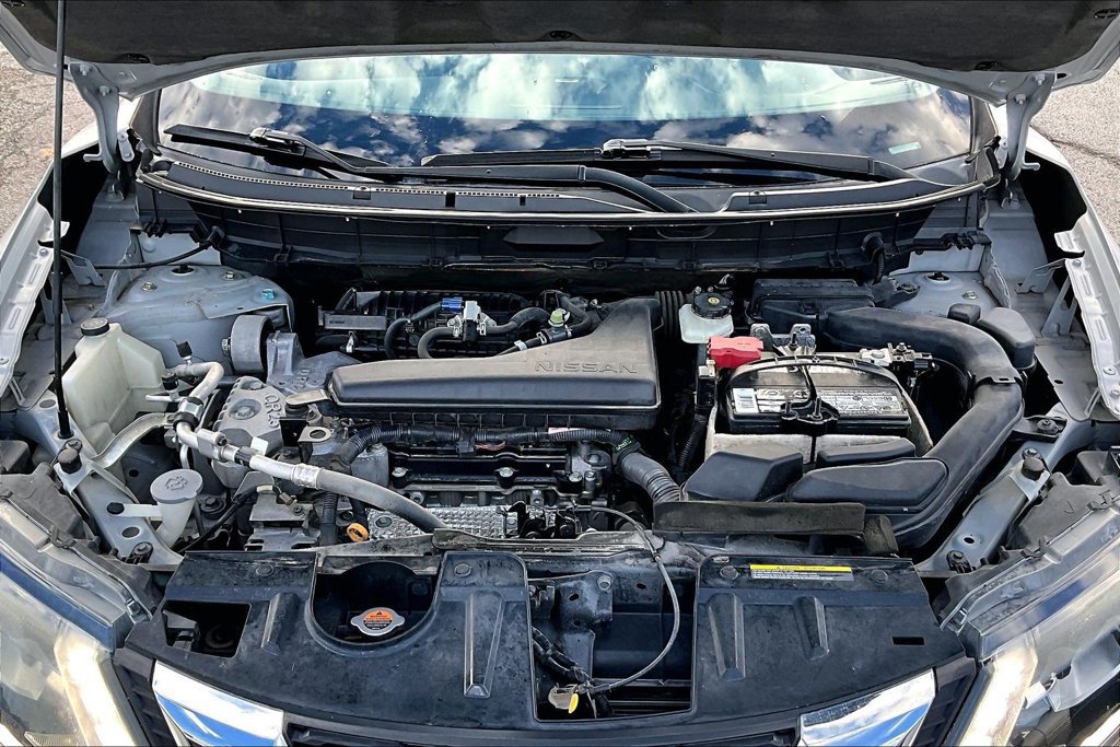 Used 2017 Nissan Rogue SL w/ SL Premium Package FWD image 29