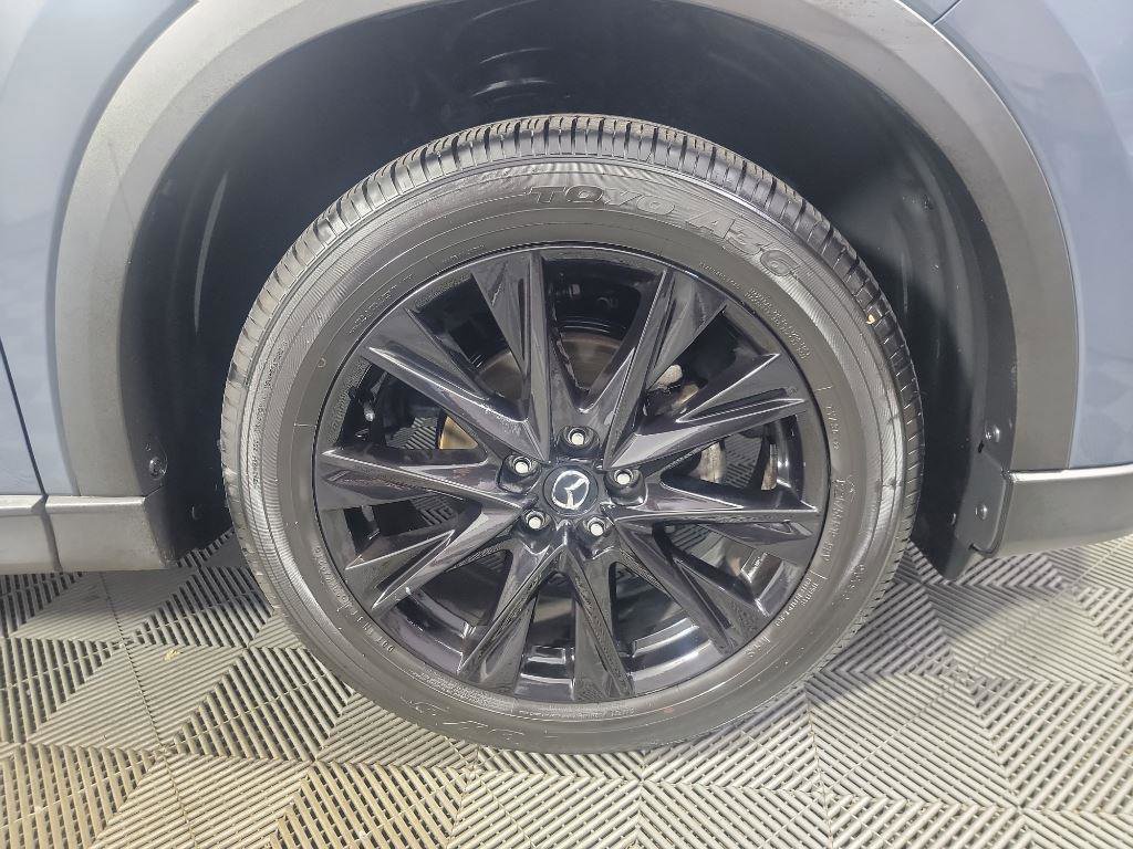Used 2022 MAZDA CX-5 Carbon Edition image 3