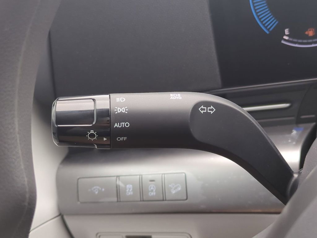 New 2026 Hyundai Kona SE image 26