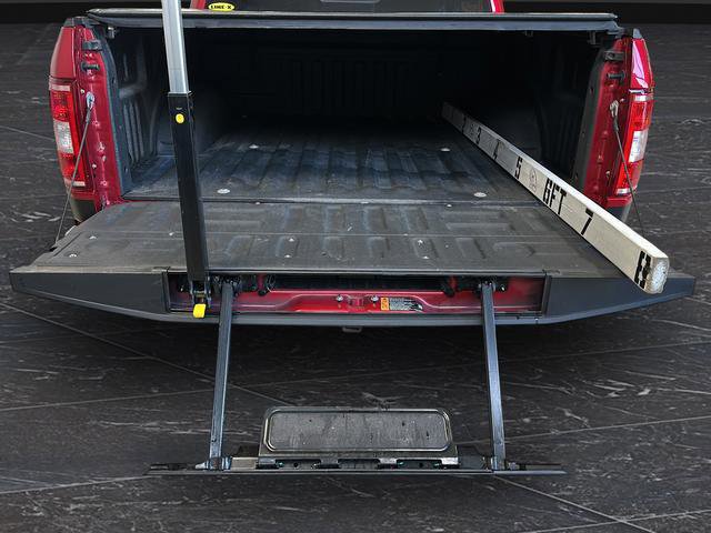 Used 2020 Ford F150 XLT w/ Equipment Group 302A Luxury AWD/4WD image 24