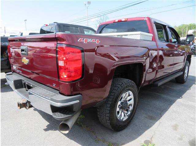 Used 2016 Chevrolet Silverado 3500 LT w/ LT Convenience Package AWD/4WD image 15