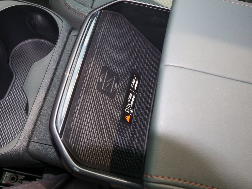 New 2027 GMC Terrain AT4 w/ Convenience Package III AWD/4WD image 27