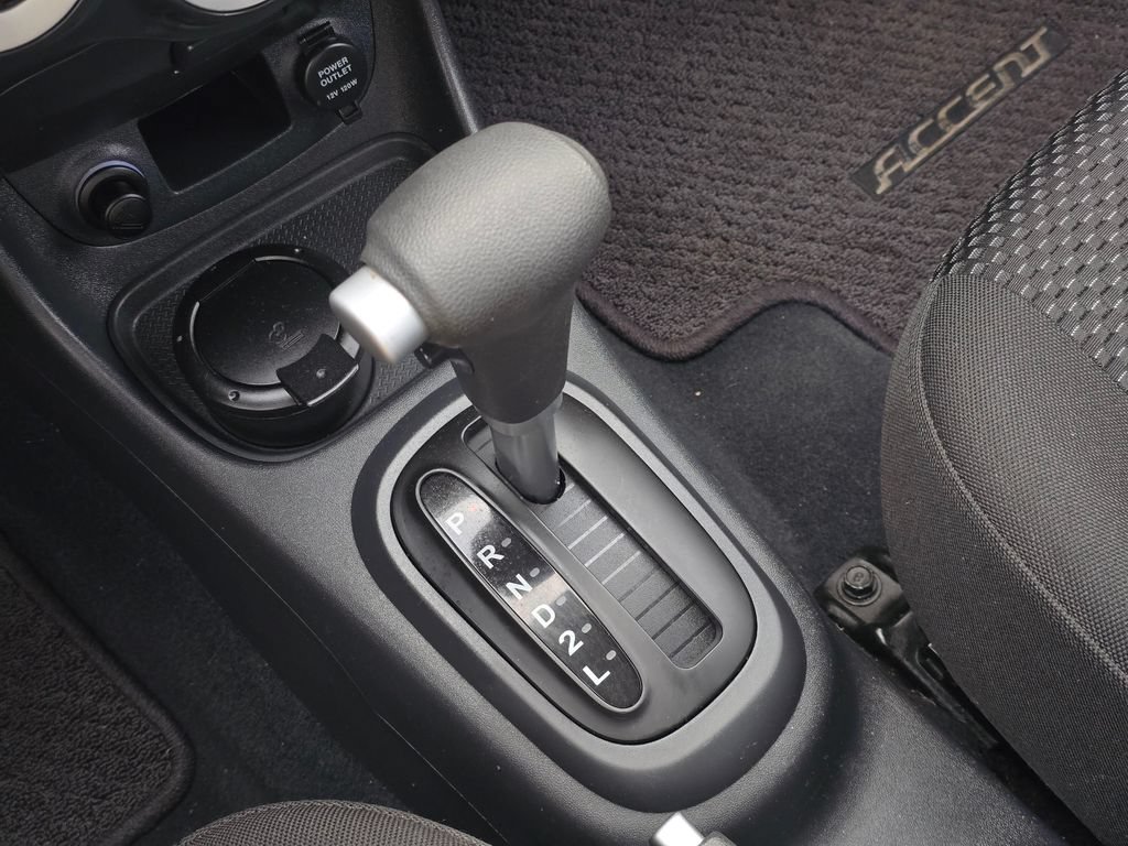 Used 2008 Hyundai Accent GS FWD image 28