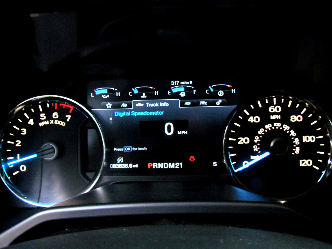 Used 2017 Ford F150 Lariat image 34