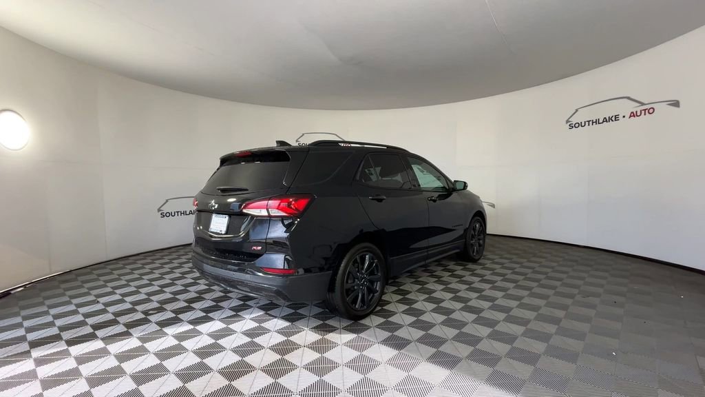 Used 2024 Chevrolet Equinox RS FWD image 8