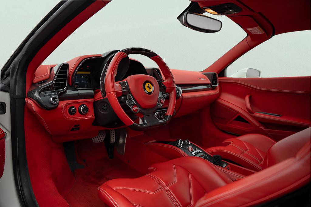 Used 2014 Ferrari 458 Spider RWD image 27