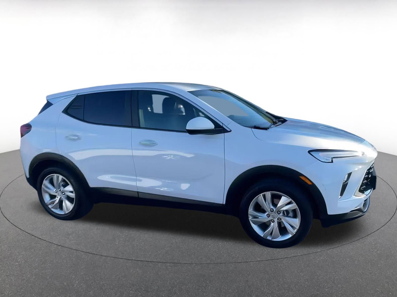 Used 2025 Buick Encore GX Preferred image 16