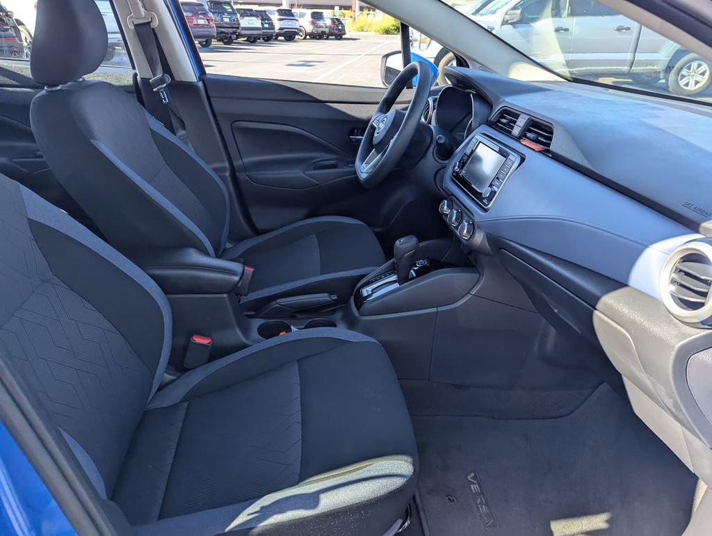 Used 2024 Nissan Versa SV image 31