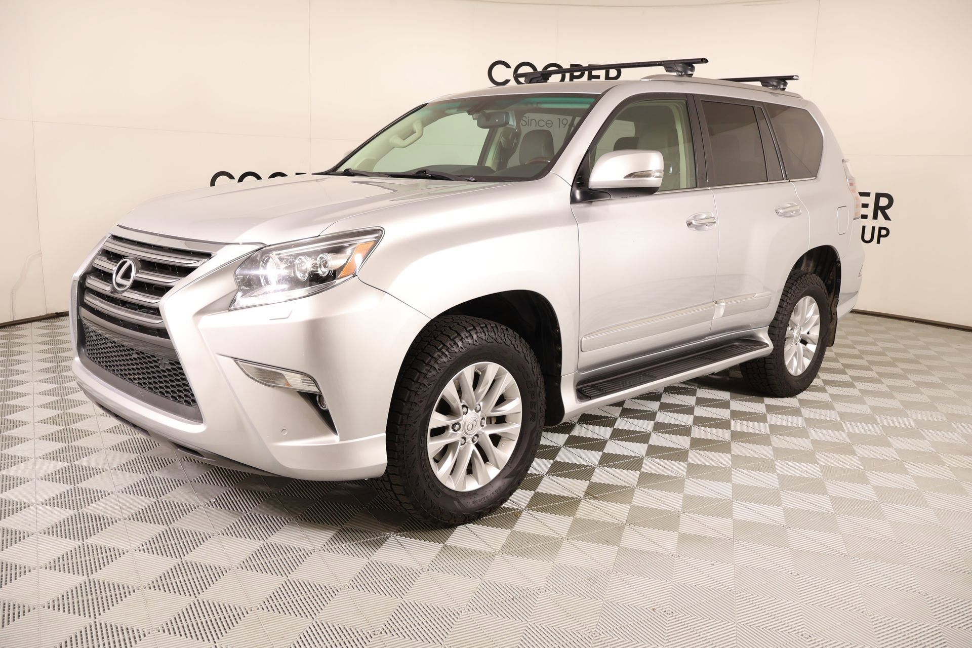 Used 2018 Lexus GX 460 Premium w/ Premium Package image 10