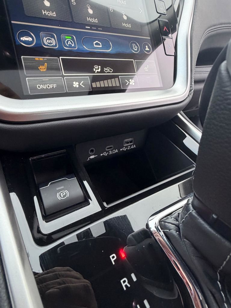 Used 2025 Subaru Legacy Limited image 22
