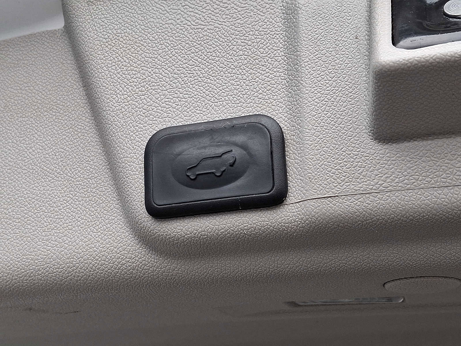 Used 2017 Buick Enclave Leather image 29