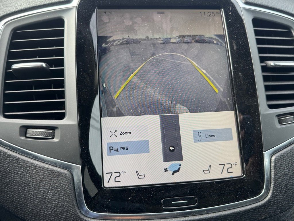 Used 2016 Volvo XC90 T6 Momentum image 17