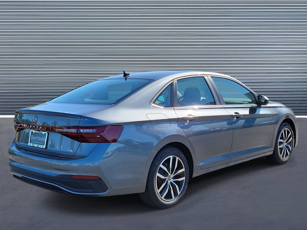 New 2026 Volkswagen Jetta SE FWD image 3