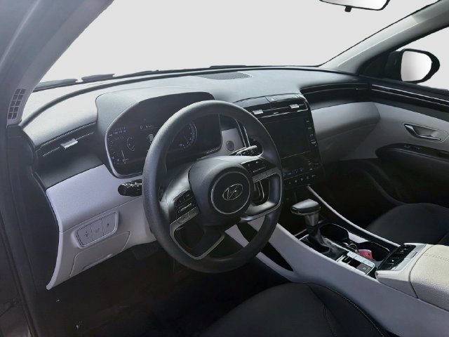 Used 2024 Hyundai Tucson SEL FWD image 9