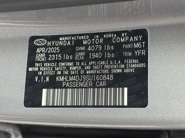 Certified 2025 Hyundai Elantra Hybrid w/ Cargo Package FWD image 32