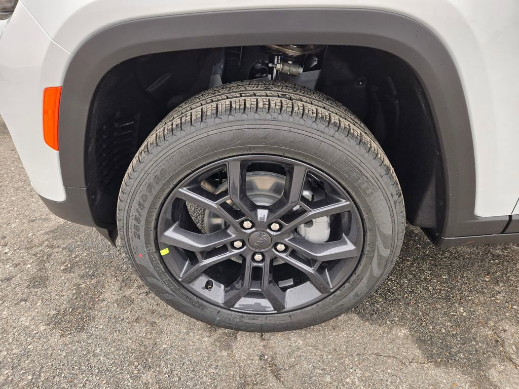 New 2025 Jeep Grand Cherokee Limited image 31