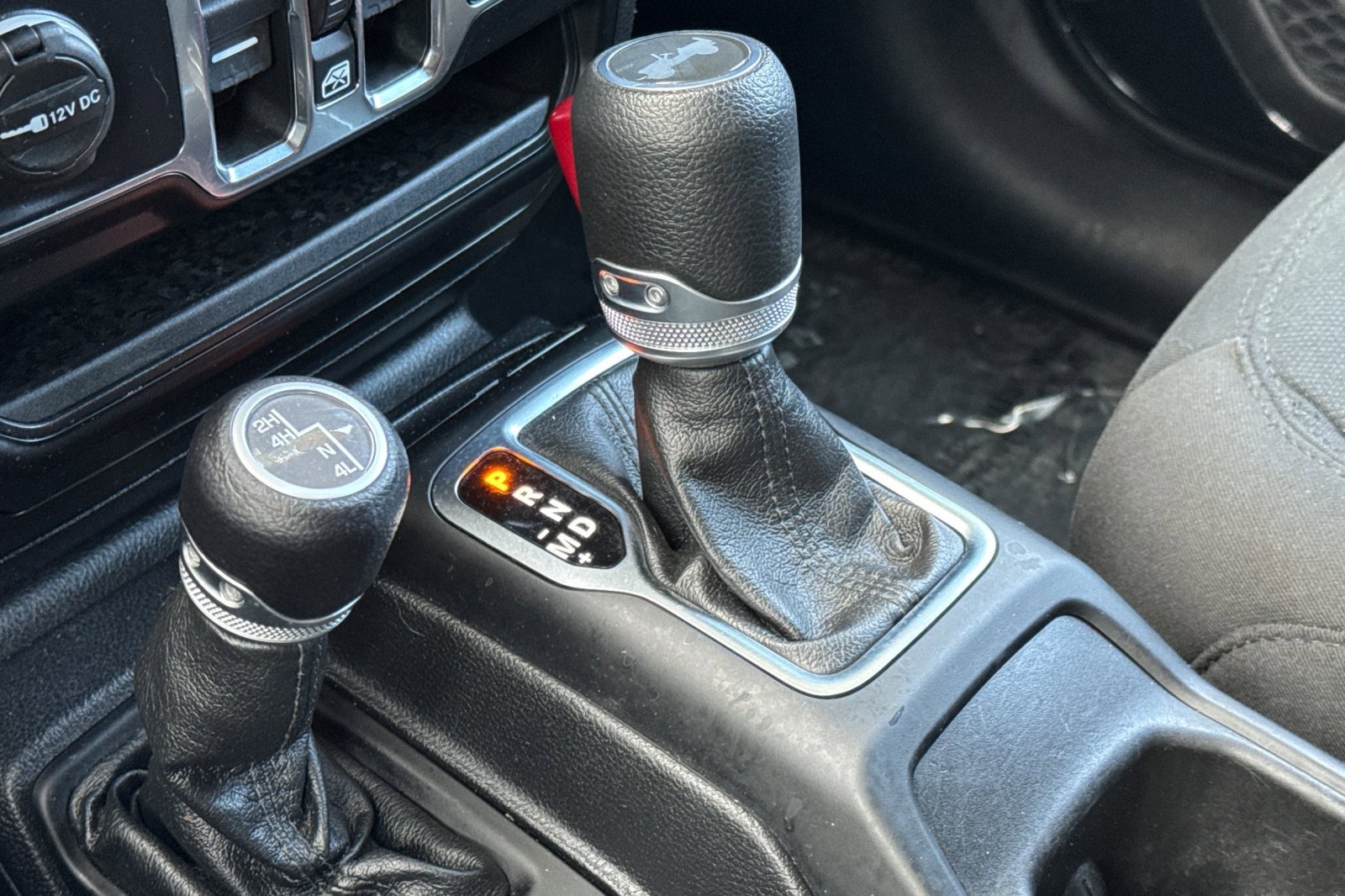 Used 2021 Jeep Wrangler Unlimited Sport image 24