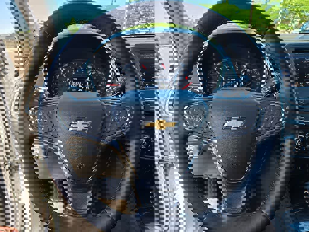 Used 2024 Chevrolet Equinox LT FWD image 22