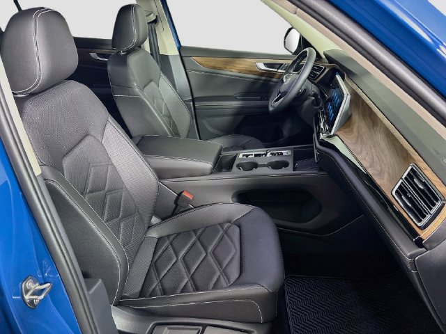 Certified 2025 Volkswagen Atlas SE AWD/4WD image 31