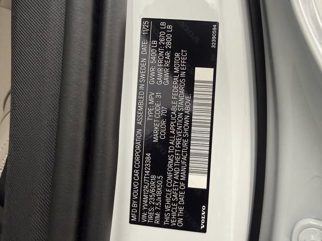 New 2026 Volvo XC60 B5 Core AWD/4WD image 28