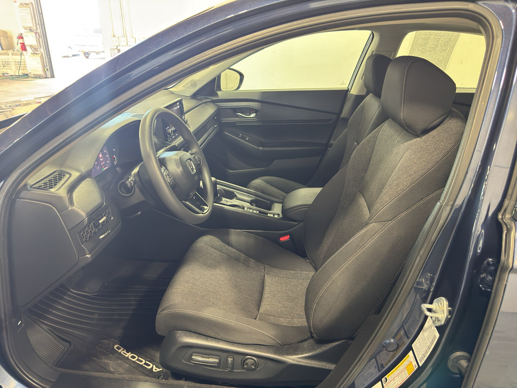 Used 2025 Honda Accord SE image 25