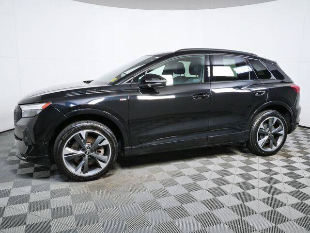 Used 2023 Audi Q4 e-tron Premium Plus w/ Premium Plus AWD/4WD image 7