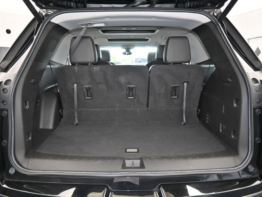 Used 2021 Chevrolet Traverse Premier w/ Redline Edition image 56