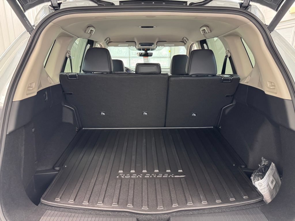 New 2026 Nissan Rogue SV w/ Rock Creek Premium Package AWD/4WD image 24