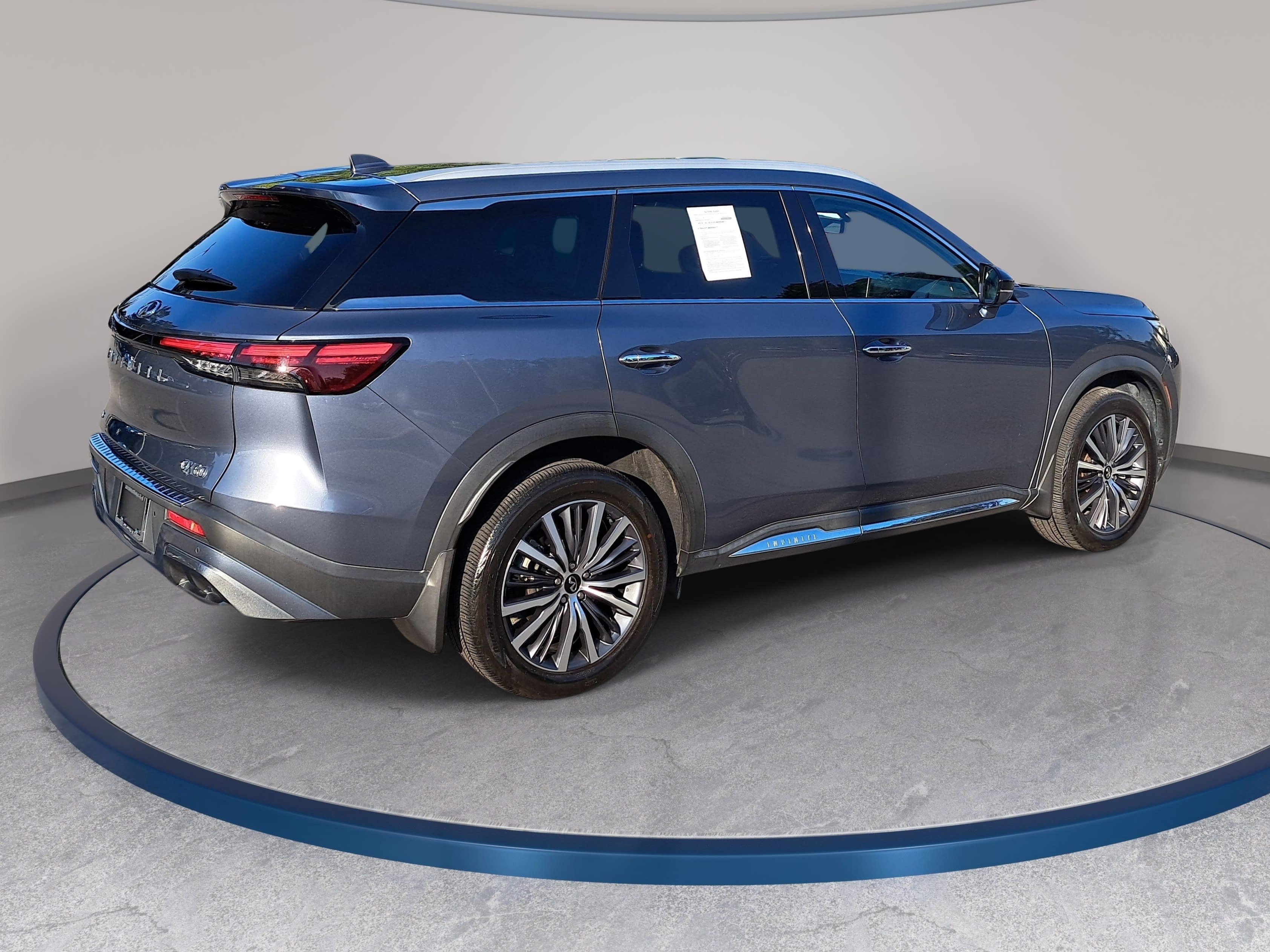 Used 2023 INFINITI QX60 Sensory w/ Vision Package AWD/4WD image 5