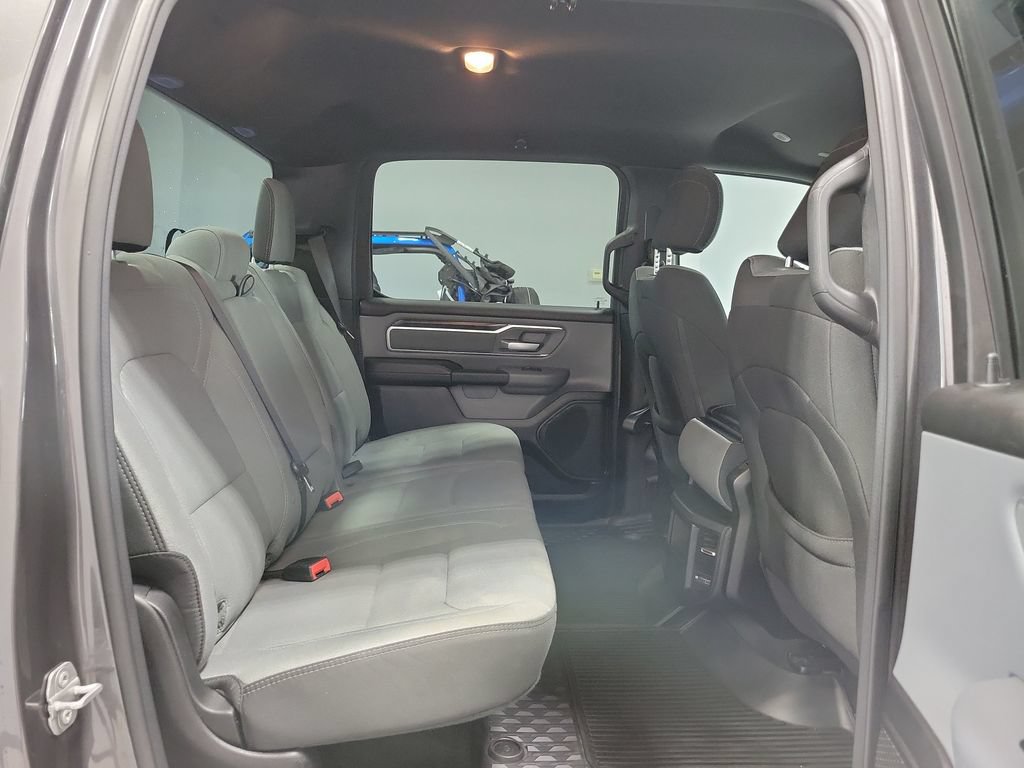 Used 2022 RAM 1500 Big Horn AWD/4WD image 17