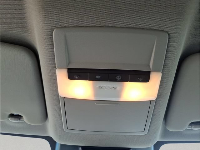 Used 2023 Nissan Rogue S AWD/4WD image 20
