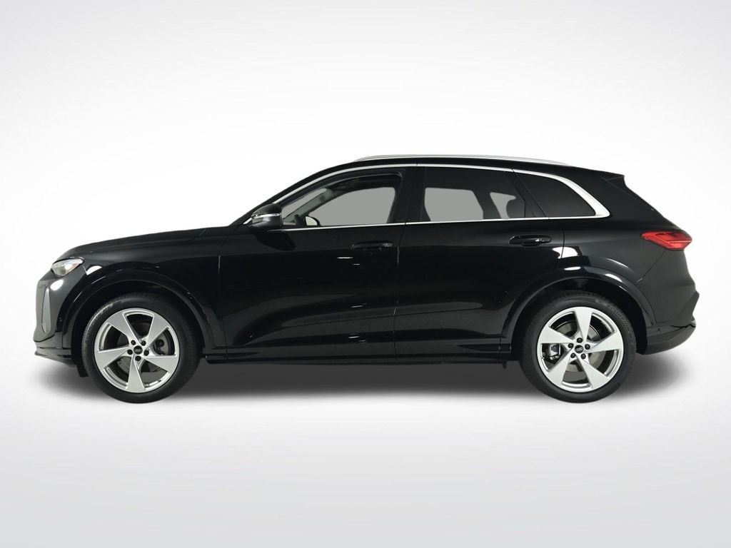New 2025 Audi Q5 Prestige image 2