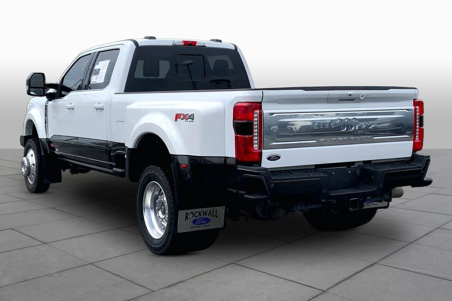 Used 2024 Ford F450 King Ranch w/ FX4 Off-Road Package AWD/4WD image 12