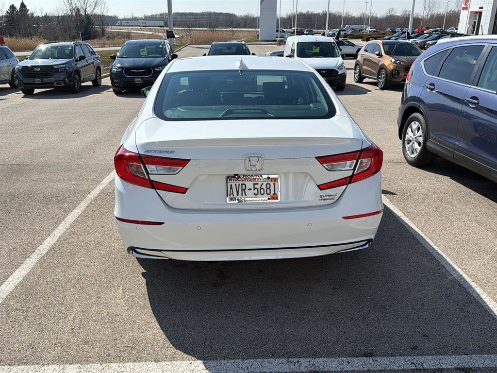Used 2018 Honda Accord Touring image 14