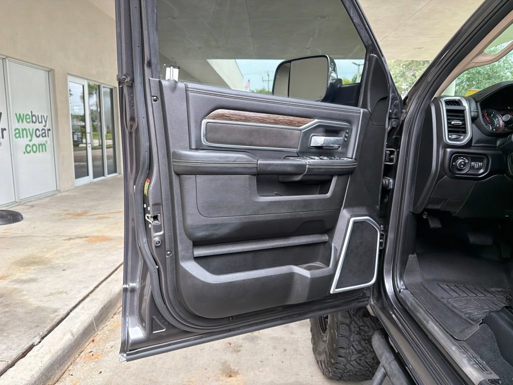 Used 2020 RAM 2500 Laramie AWD/4WD image 45