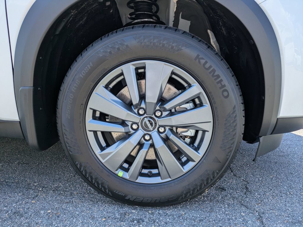New 2026 Nissan Pathfinder SV FWD image 11