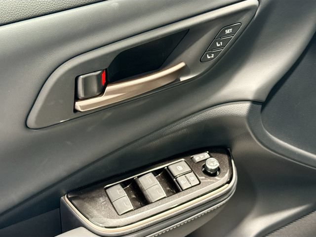 New 2025 Toyota Crown Platinum AWD/4WD image 16
