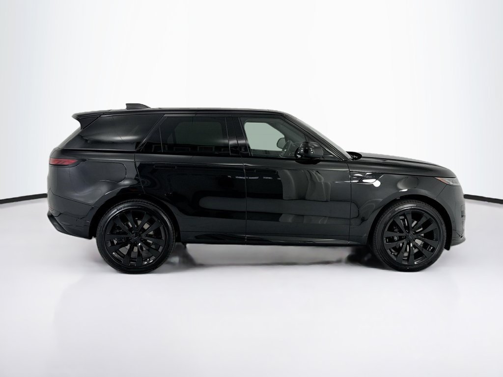 New 2026 Land Rover Range Rover Sport Dynamic SE AWD/4WD image 4