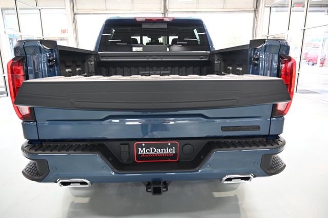 New 2026 GMC Sierra 1500 Elevation w/ Elevation Premium Package AWD/4WD image 7