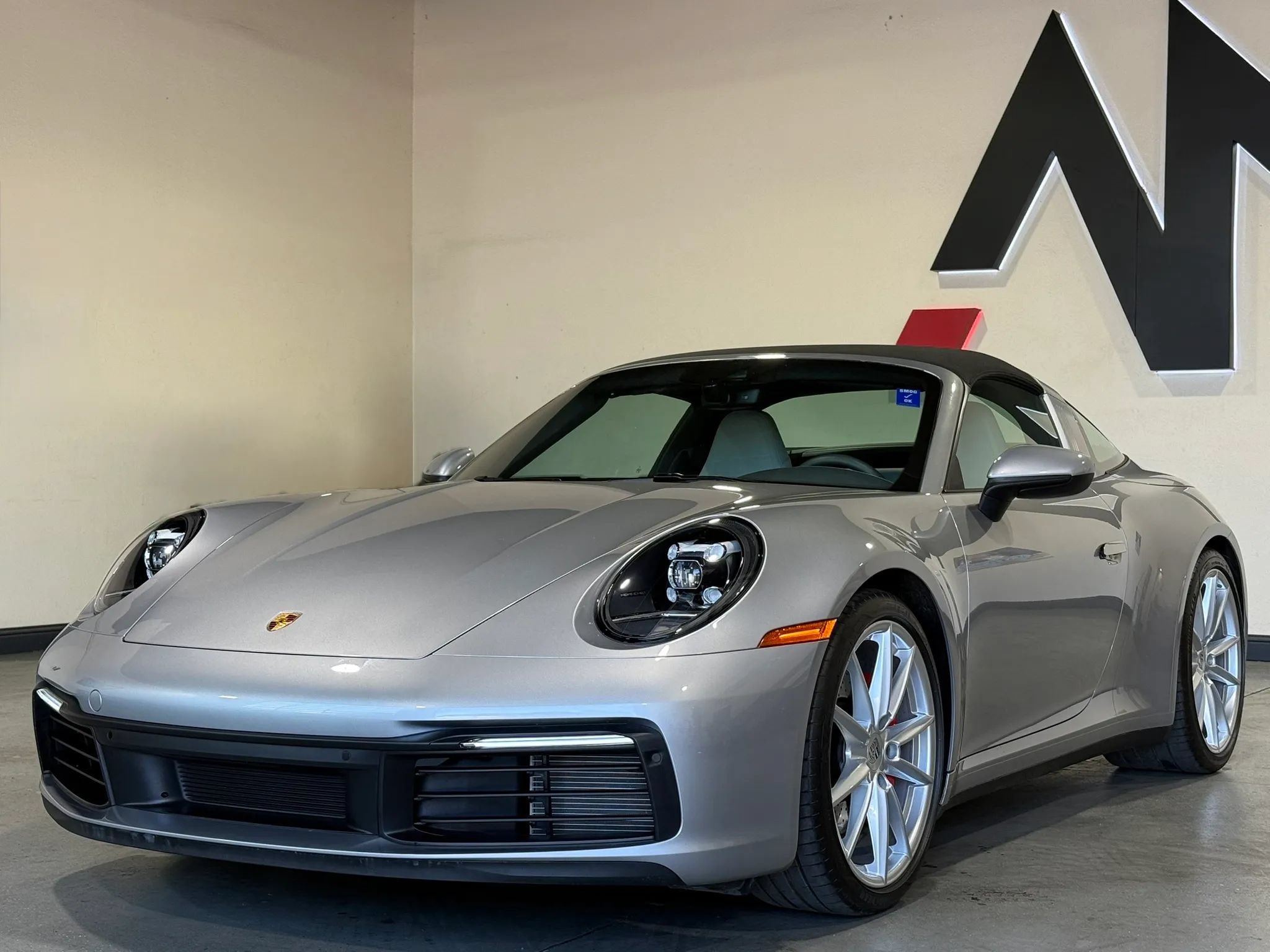 Used 2021 Porsche 911 AWD/4WD image 1