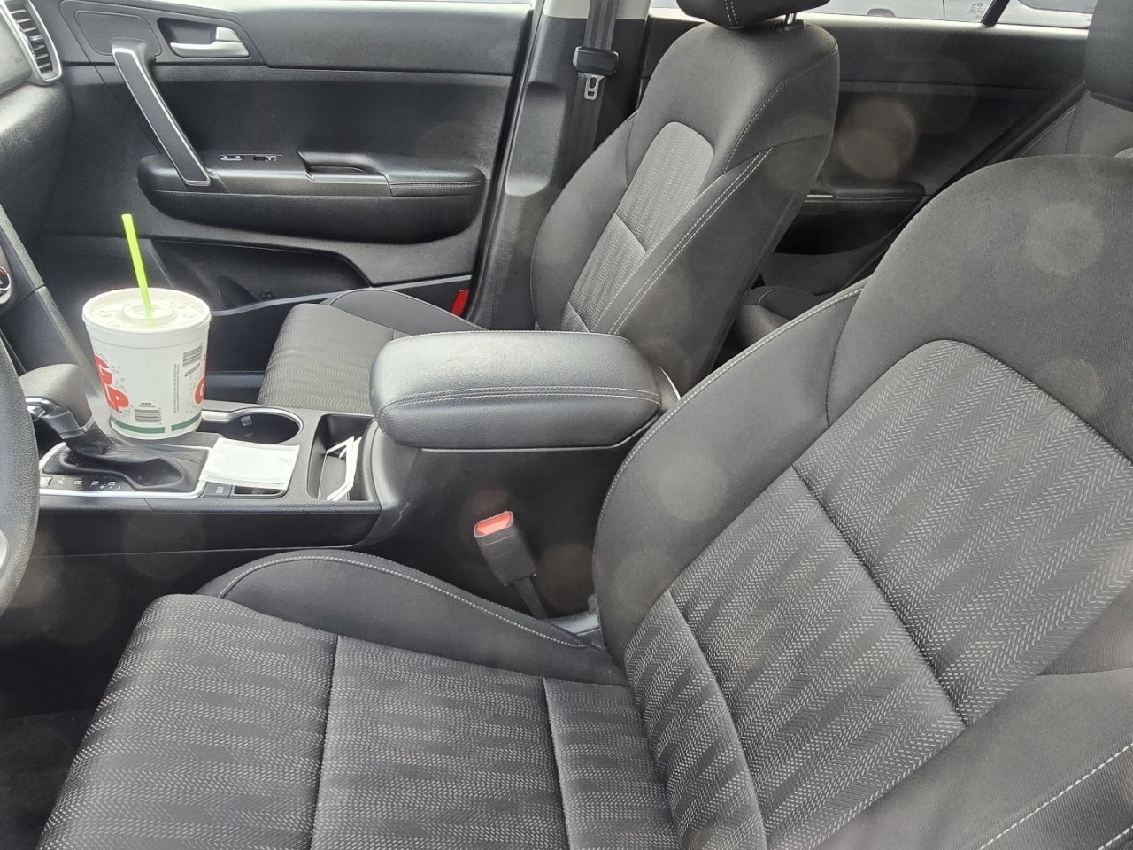 Used 2022 Kia Sportage LX image 20